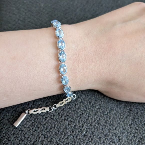 NWOT Light blue topaz sterling silver set - Picture 3 of 3